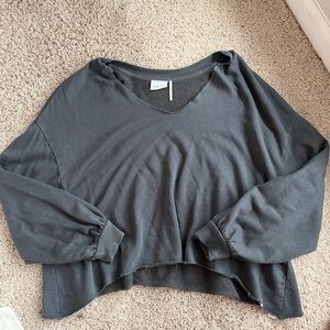 Urban outfitters cropped slouchy long sleeve